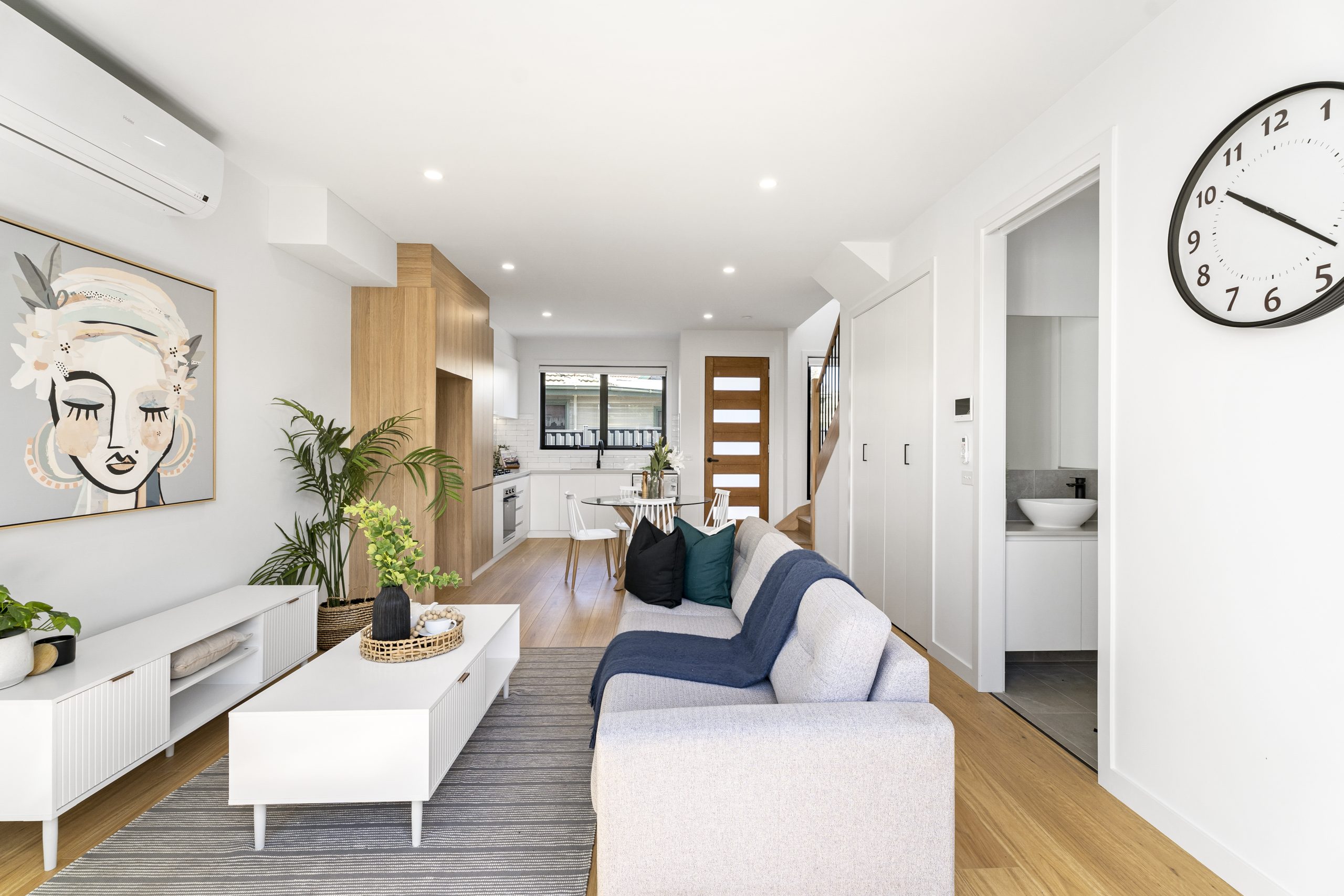 Lounge Multi Units Bentleigh